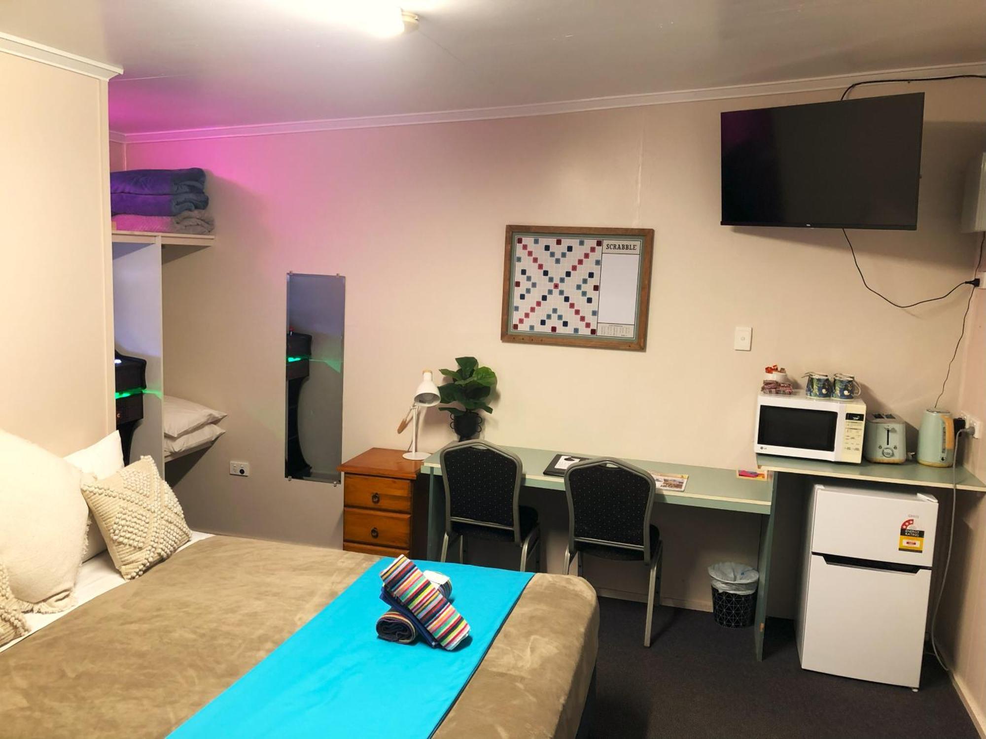 Acacia Motel Chinchilla Dış mekan fotoğraf